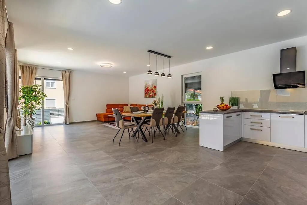Villa Tamara - 5 Min To Medulin Beach - Istriensonne 0732